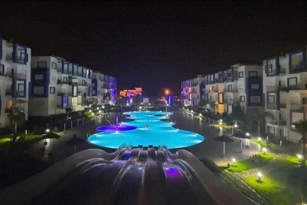 Superbe Appartement Au Centre De Cabo Negro En Residence Avec Piscines Et Tobogan Exterior photo